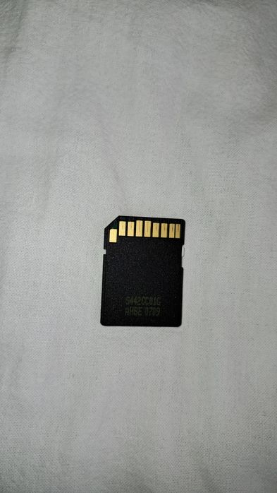 Cameră foto Samsung Digimax A 503 ,in stare foarte bună de funcționare.