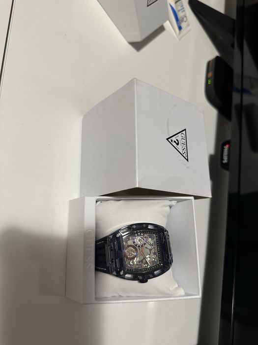 Мъжки часовник Guess