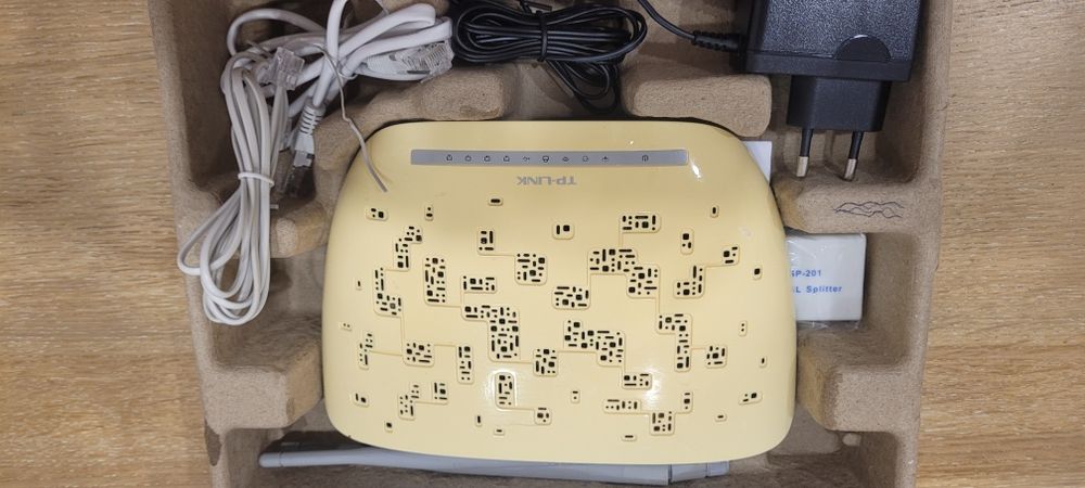 Продам новый модем  300 Mbps Wi-Fi, 4в1