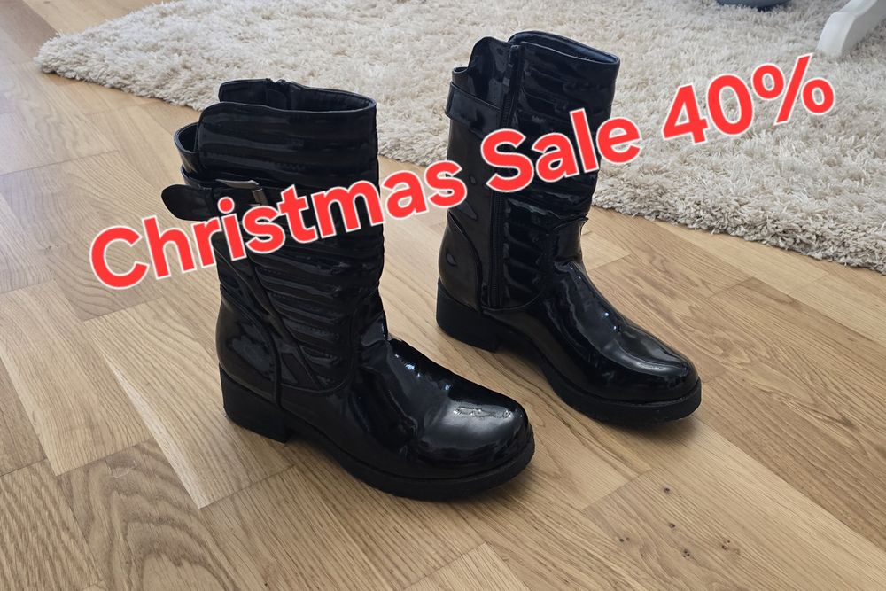 Ghete negre din lac - mărime 37