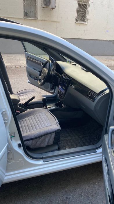 Chevrolet Gentra. Отличная ухоженая машина