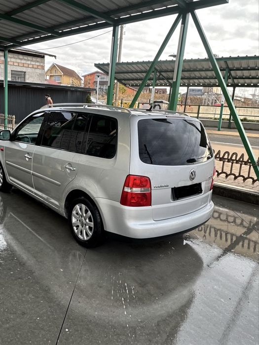 VOLKSWAGEN Touran 2005 — imagine 2