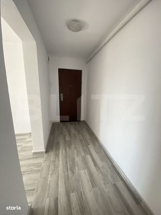 Apartament de vanzare, 2 camere, etaj intermediar, zona Decebal