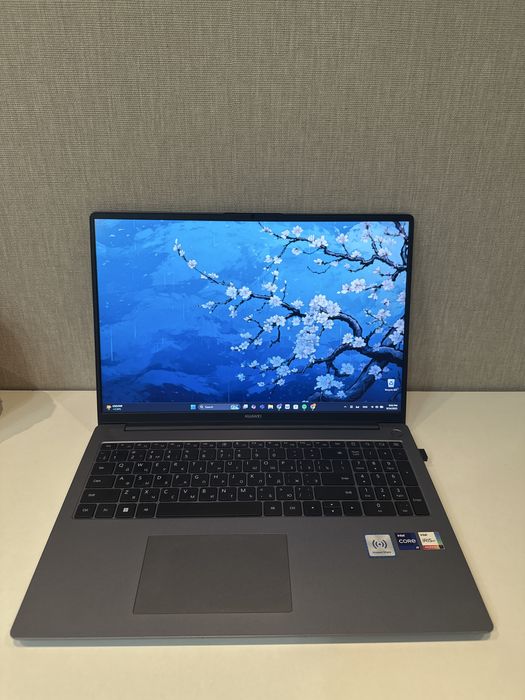 Ноутбук Matebook d16 i9 Максимальная комплектация