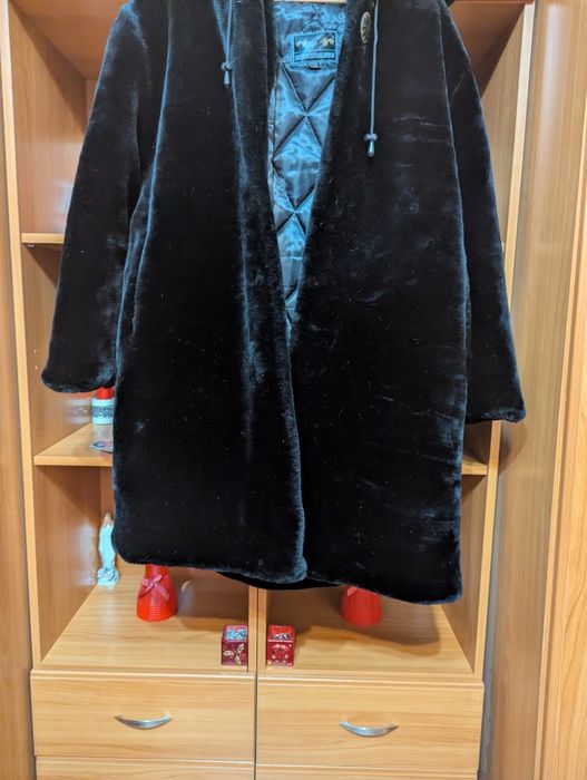 Haina dama din blana artificiala