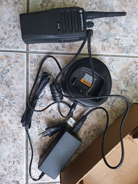 Motorola Професионална аналогова радиостанция DP1400