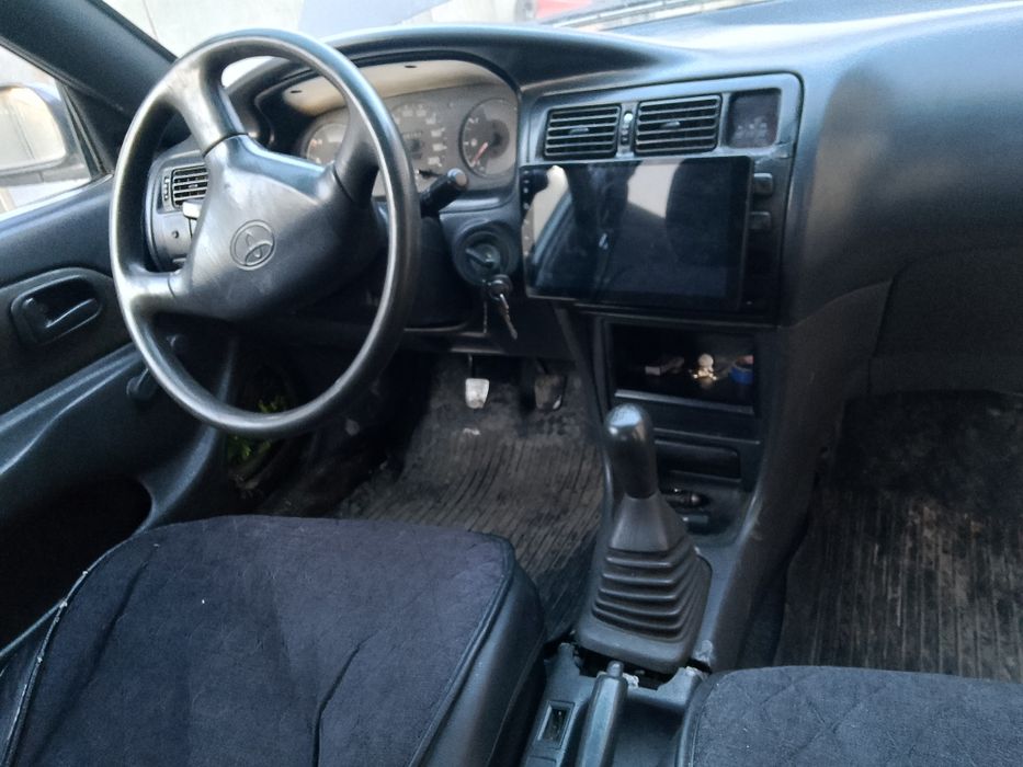 Продам Тойоту короллу