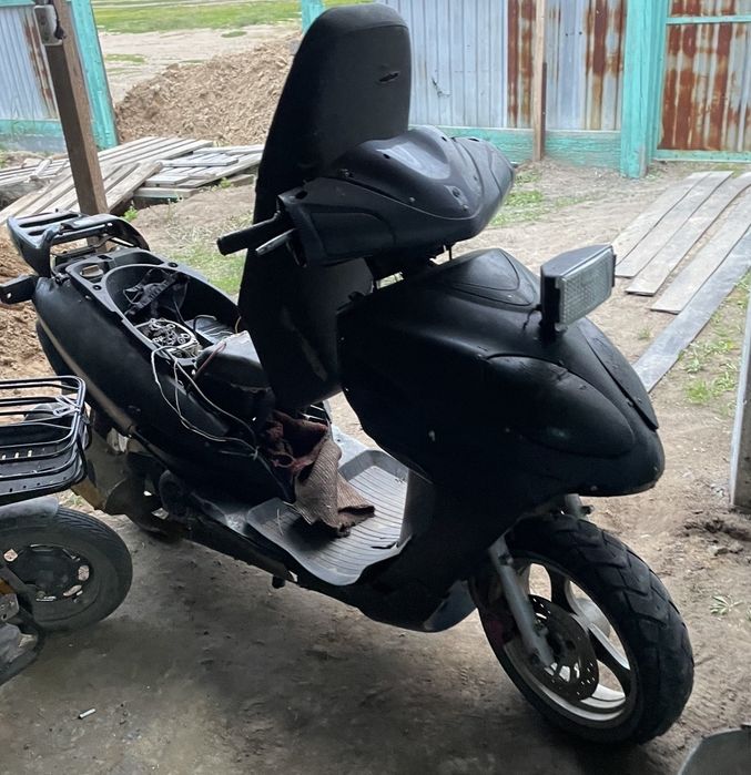 Продам скутер не на ходу