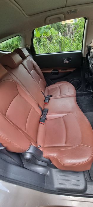 Nissan Qashqai+2 Benzina (2009) 2.0 - proprietar