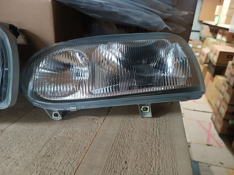 Фары передние Фольксваген гольф 3
