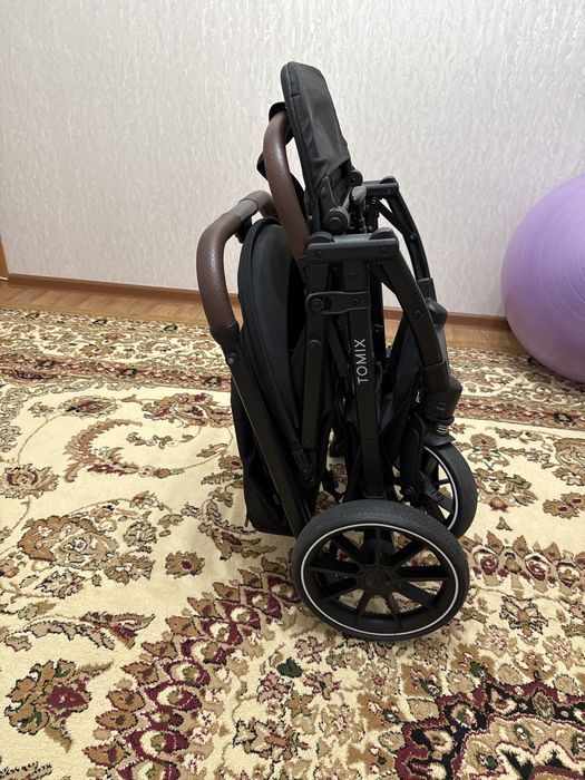 Продам детскую коляску