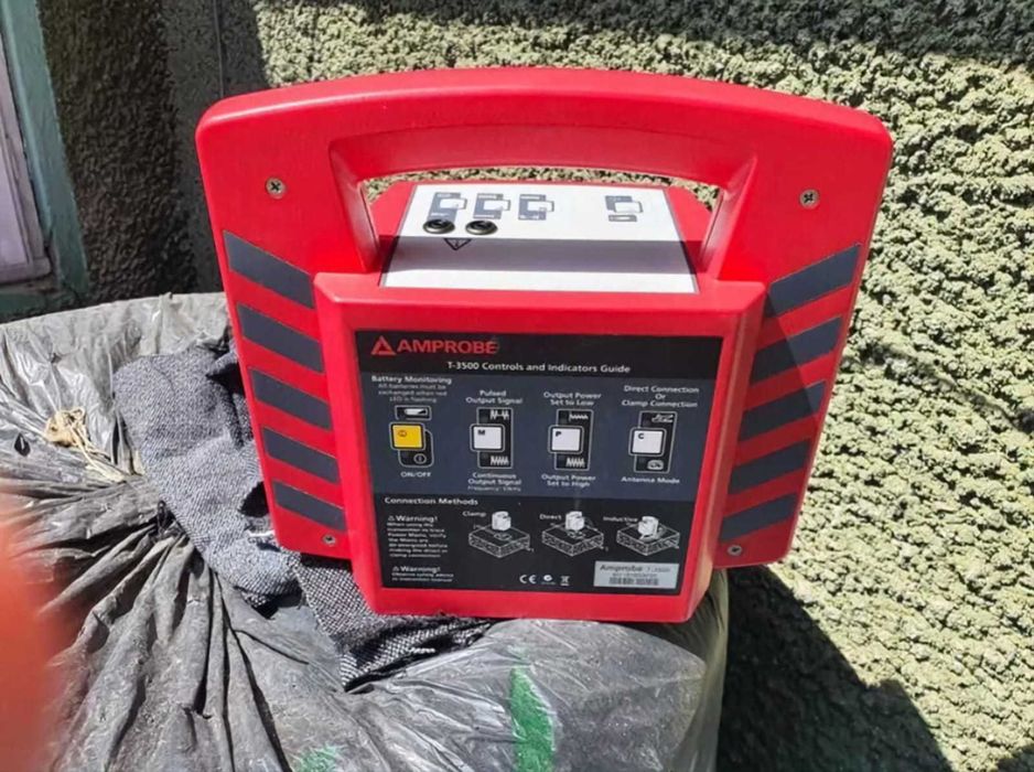 Sistem de localizare a cablurilor și a conductelor subterane