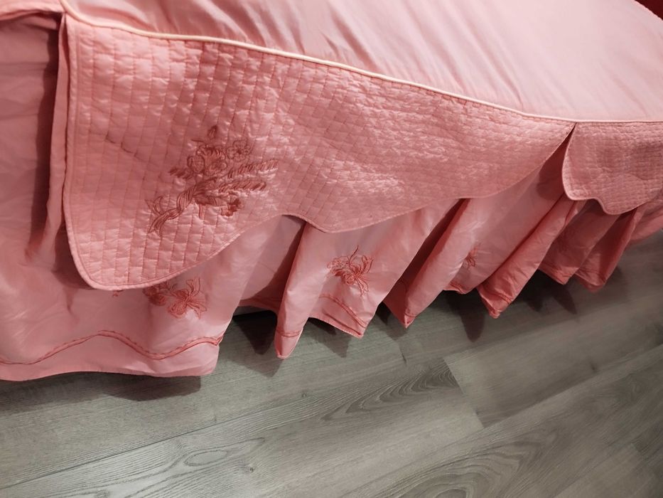 Чаршаф/ шалте в бонбонено розово