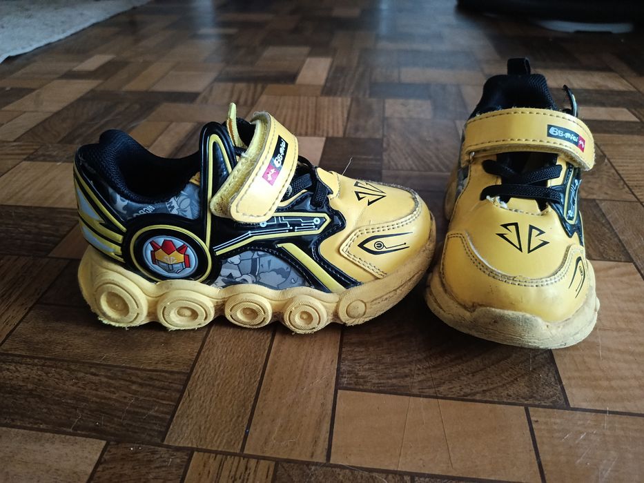 Детские кросовки