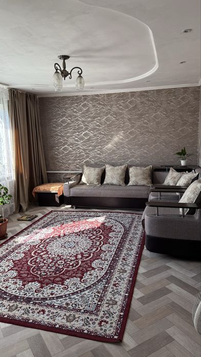 дом в поселке Якорь