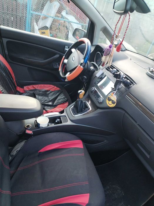 Vând ford c max 1.8 tdci
