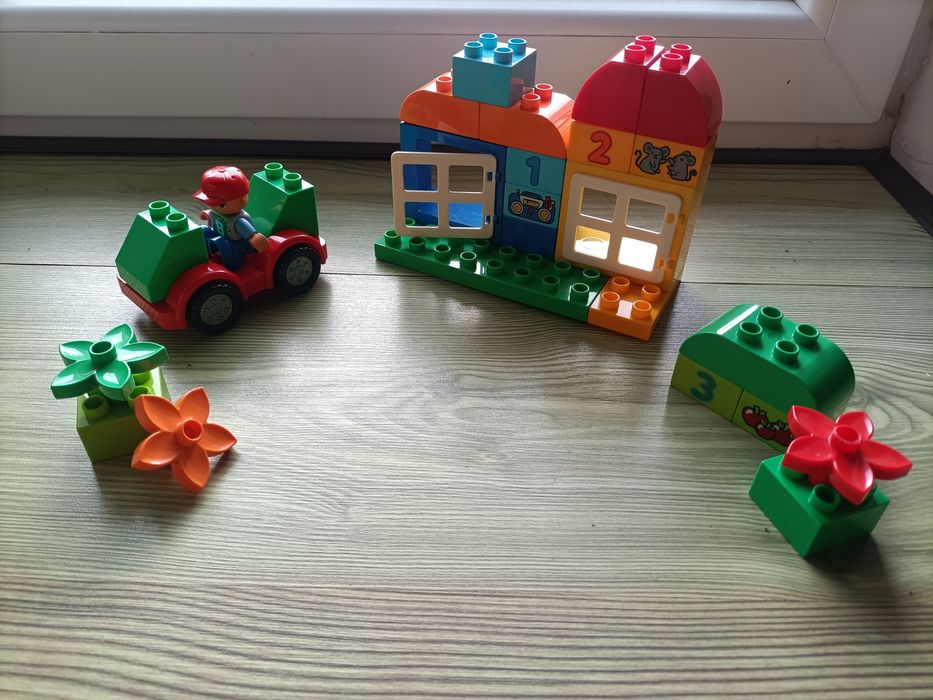 Vând Lego Duplo 3 seturi
