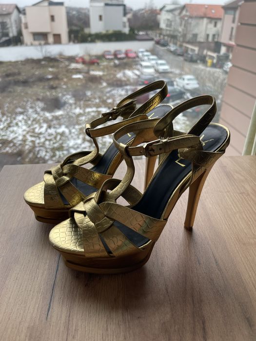 Sandale aurii YSL Saint Laurent