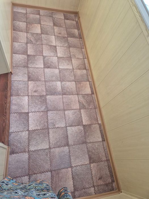 Продам ленолиум б/у.