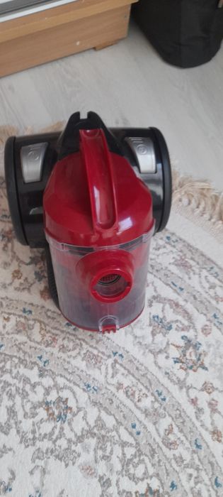 Продаю пылисос отличном состояние