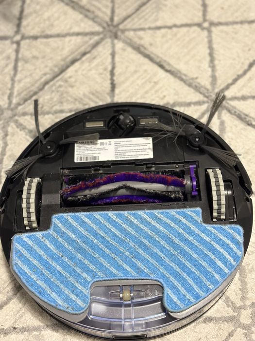 Продам робот пылесос б/у