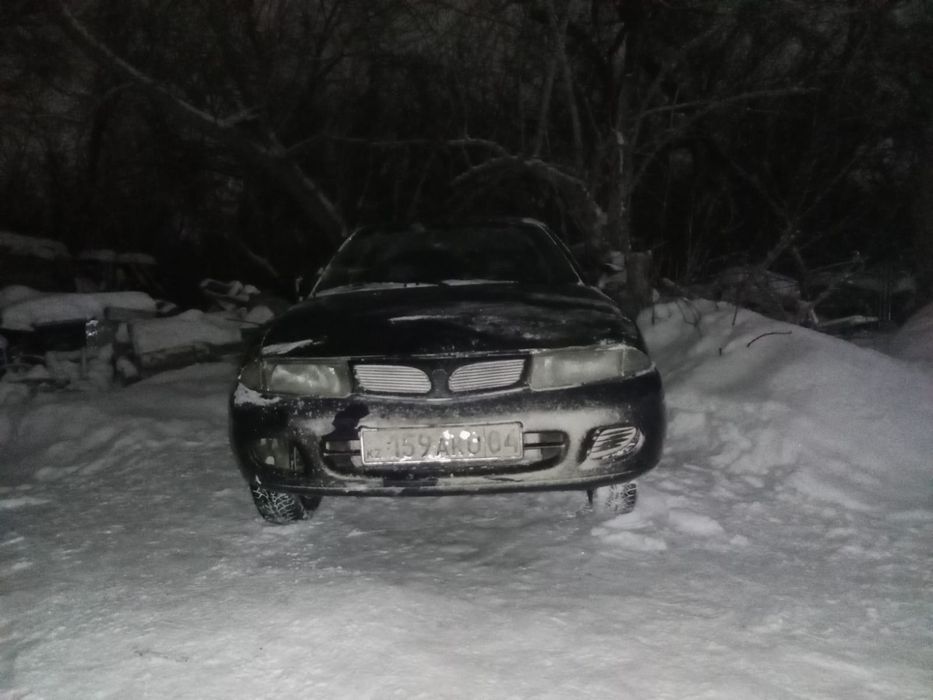 Продам не дорого есть дефект