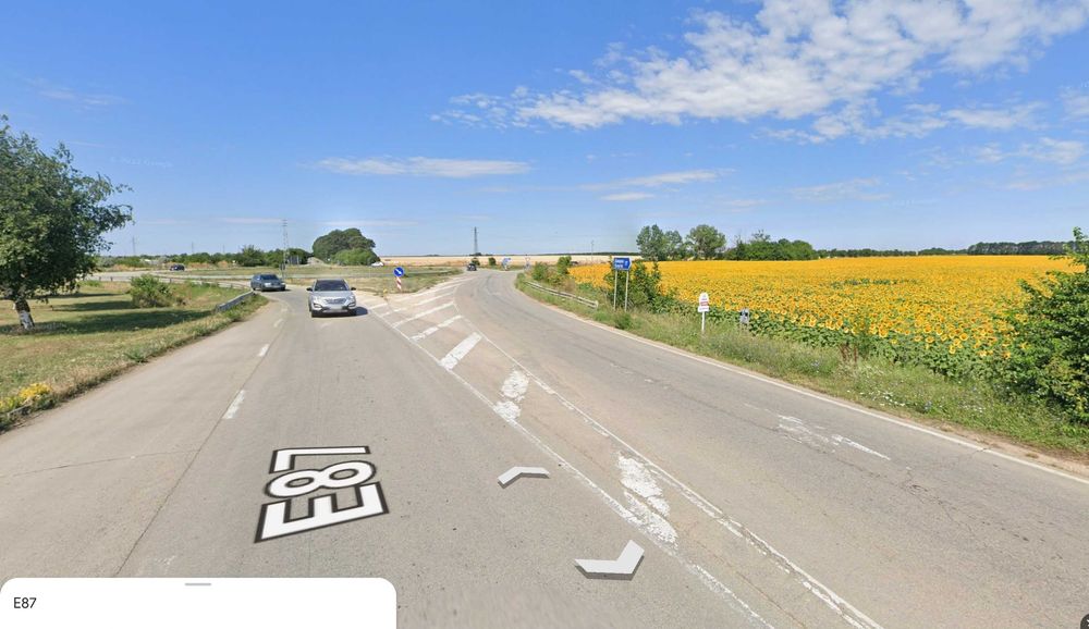 Продавам парцел от 6д/ка. в гр.Балчик