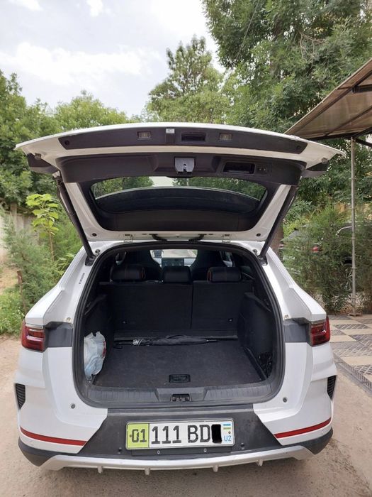 Продаётся BYD Song + 2022