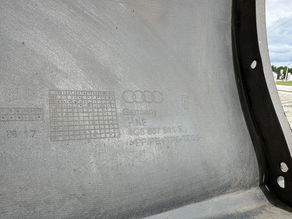 Задна броня AUDI A7 C7 4G 4G8807511R 4G8807521