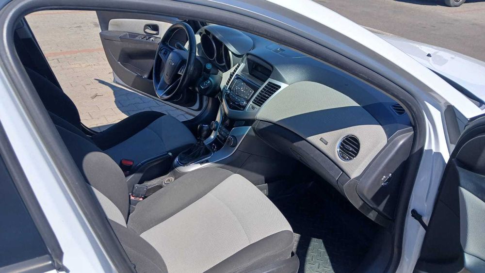 Vind chevrolet cruze