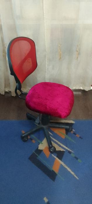 Продам компьютерный  стул!