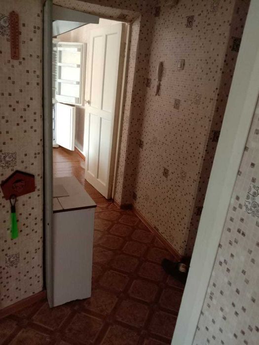 Сдам 2 комн. квартиру район ДБС