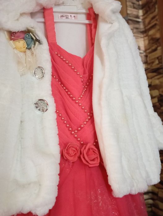 Продам детские вещи