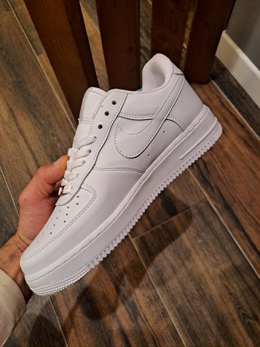 Nike Air Force 1 Low '07 Triple White