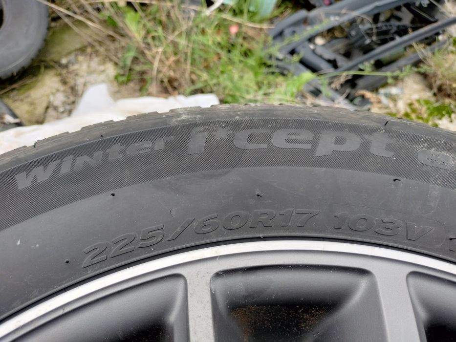 Jante 5×112 cu cauciucuri iarna 225/60R17 . VW Audi  Mercedes