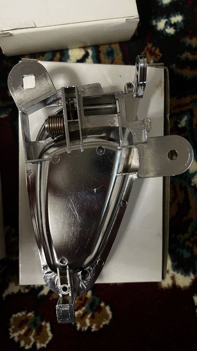 Chevrolet Niva salon ruchka yangi