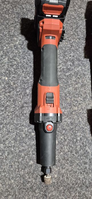 Hilti foarfeca de tabla ,biax pe acumulatori