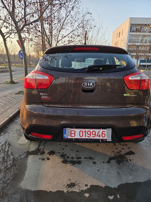 KIA Rio 2012 — imagine 3