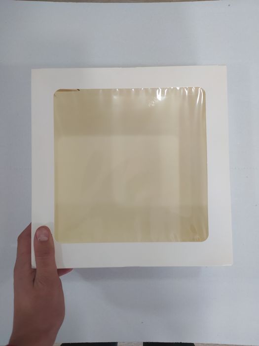 Bento tort shirinliklar uchun karobkalar