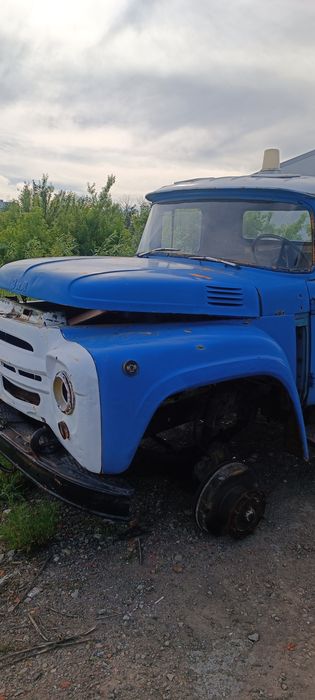 Продам кабину ЗИЛ 130 с облицовкой