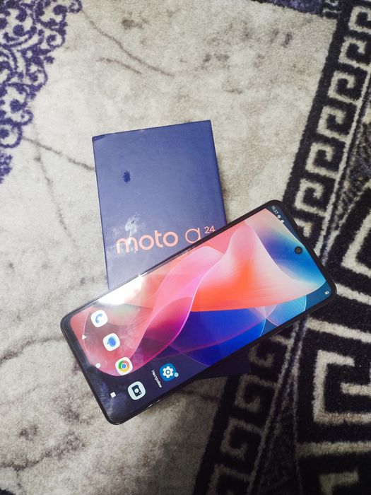 В отличном состоянии Motorola g24