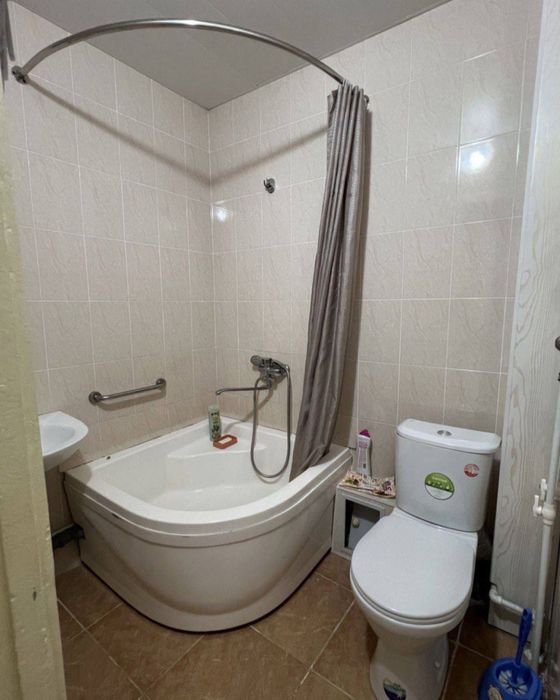 Oilaga, Bollarga, Qizlarga pustoy kvartira chilonzor