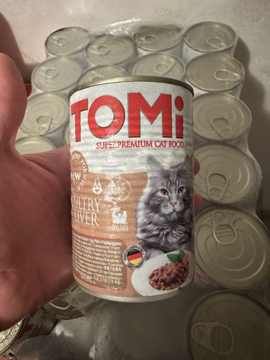 Hrana umeda pentru pisici/caini