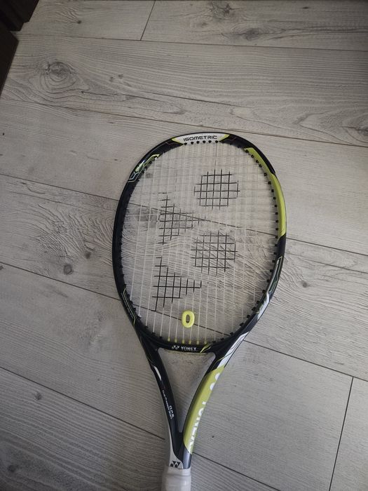 Rara Yonex Ezone Ai 100 Stare foarte buna