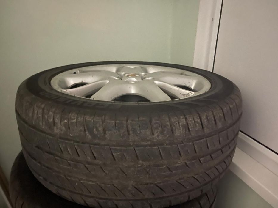 Продам оригинальные диски Porsche с резиной.