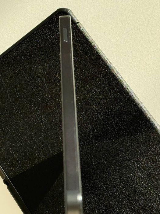 Galaxy tab A9 продам планшет