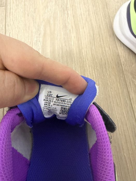 Кроссовки для девочки 28 размер nike