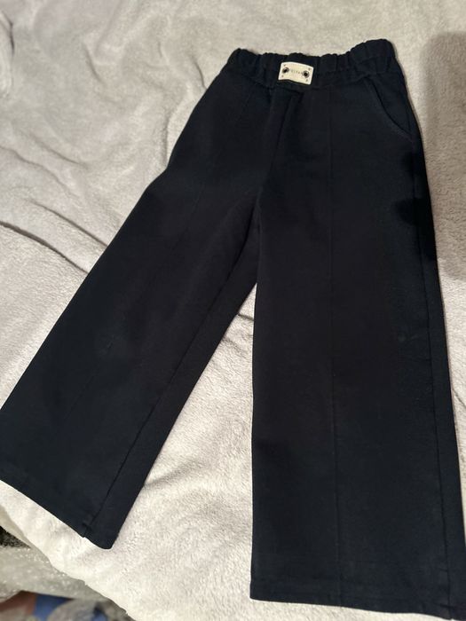 Продам школьнве брюки