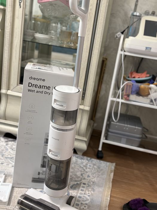 Продам моющий пылесос Dreame H11