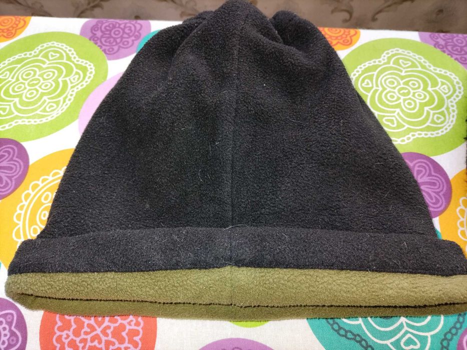 Много топли зимни шапки и ръкавици - 2,50 EUR бройката